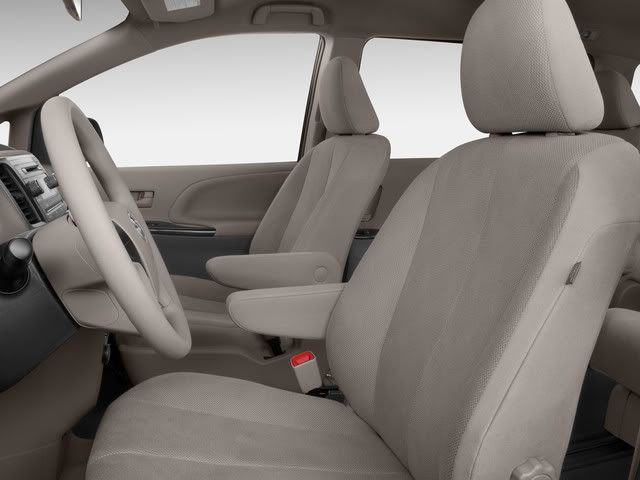 2011 Toyota Sienna FWD 7-Passenger I4 Interior 2011 Toyota Sienna FWD 7-Passenger I4 Interior design
