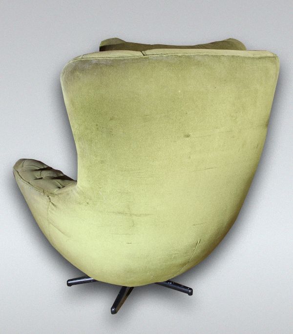 Vintage PARKER KNOLL Egg CHAIR Retro Swivel Green Draylon