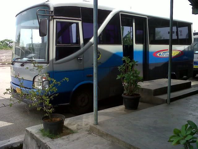 Bus Trans Pakuan di Halte Bubulak