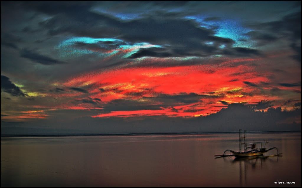 IMAGE: http://i766.photobucket.com/albums/xx307/hd2672/eclipse_images/IMG_2915.jpg